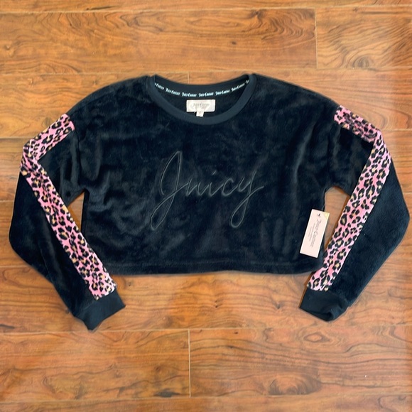 NWT Juicy Couture Black and Pink Fleece Cheetah Print Cropped Long Sleeve Shirt - Picture 1 of 9